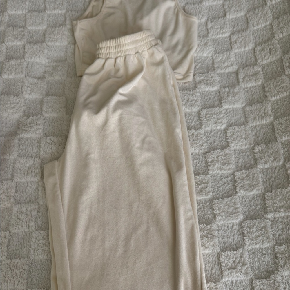 Woman’s Cream Two-Piece Lounge Set